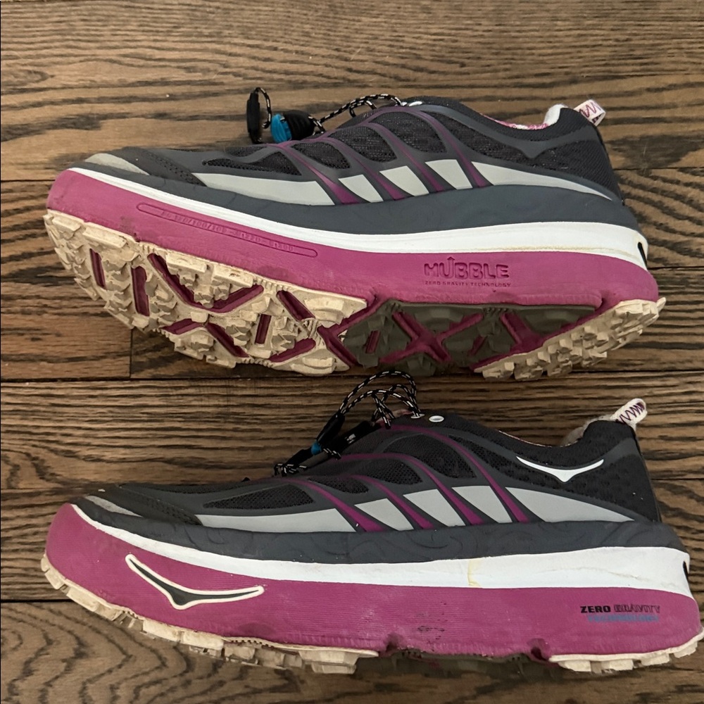 Hoka One One Hubble Women's Dark Gray and Pink Athletic-9 - Picture 2 of 11